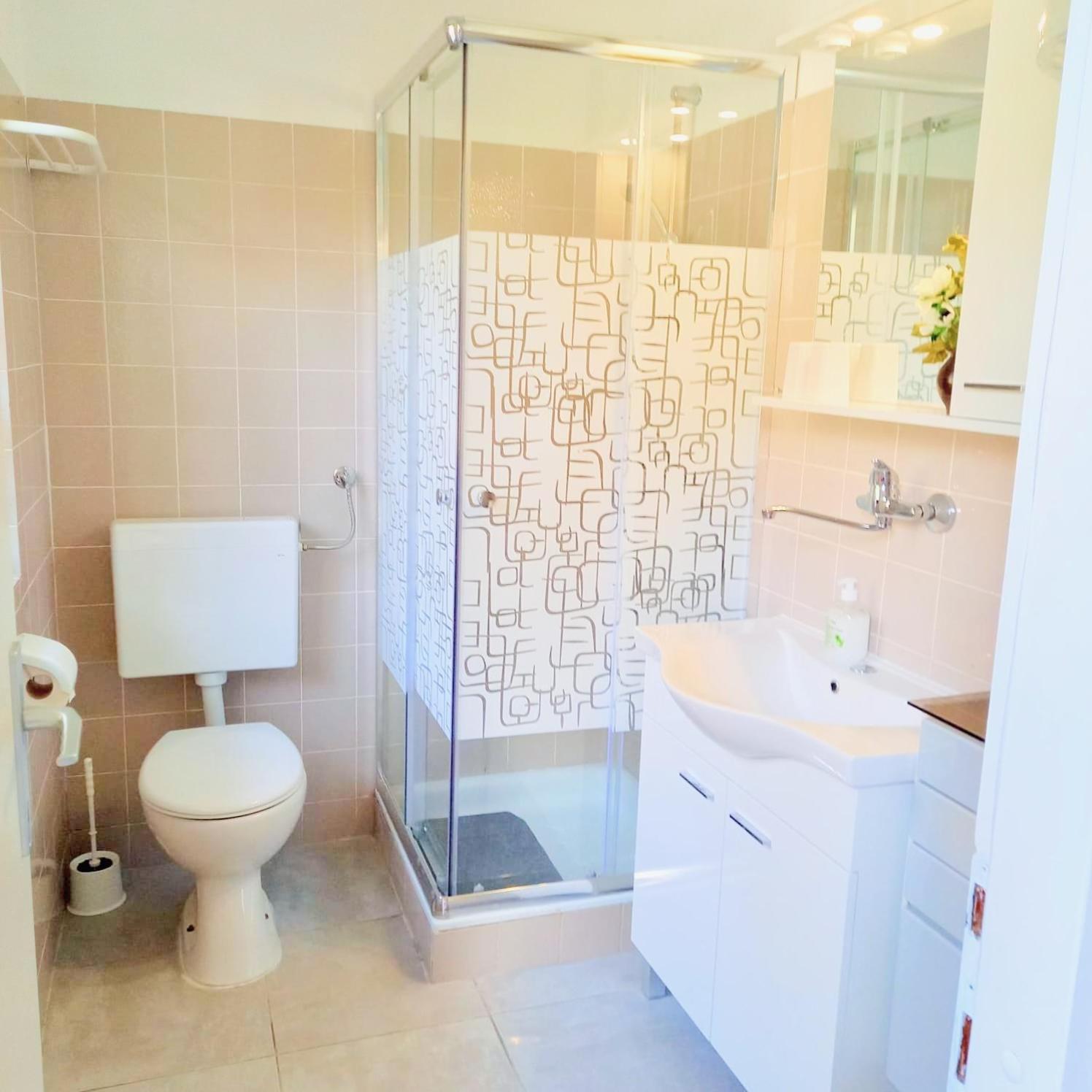 Miabella House - 2 Bedrooms And Terrace Brežice Zewnętrze zdjęcie